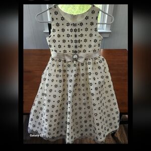 Kid's Social Occasion Formal Dress in Cream With a Black Floral Print Size 7